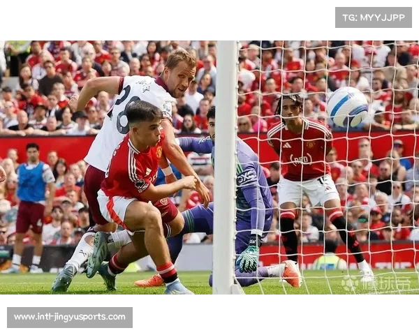 曼联三轮联赛颗粒无收再创尴尬纪录追赶滕圣的步伐愈发艰难 曼联三轮联赛颗粒无收再创尴尬纪录追赶滕圣的步伐愈发艰难