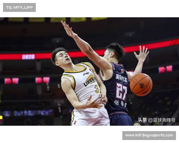 葛浩然底角三分助攻齐麟飞扣领先南京 七分紧急暂停定胜局 葛浩然底角三分助攻齐麟飞扣领先南京 七分紧急暂停定胜局